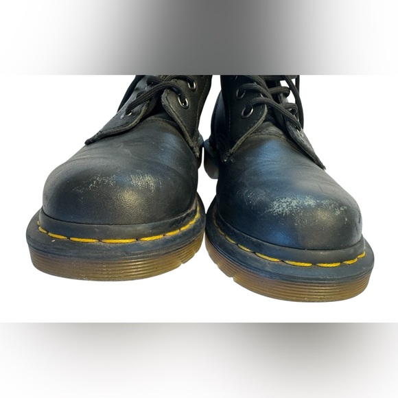 Dr. Martens 1460 Black leather 8 Eye Combat Boots AirWair Size 7 - Picture 9 of 16